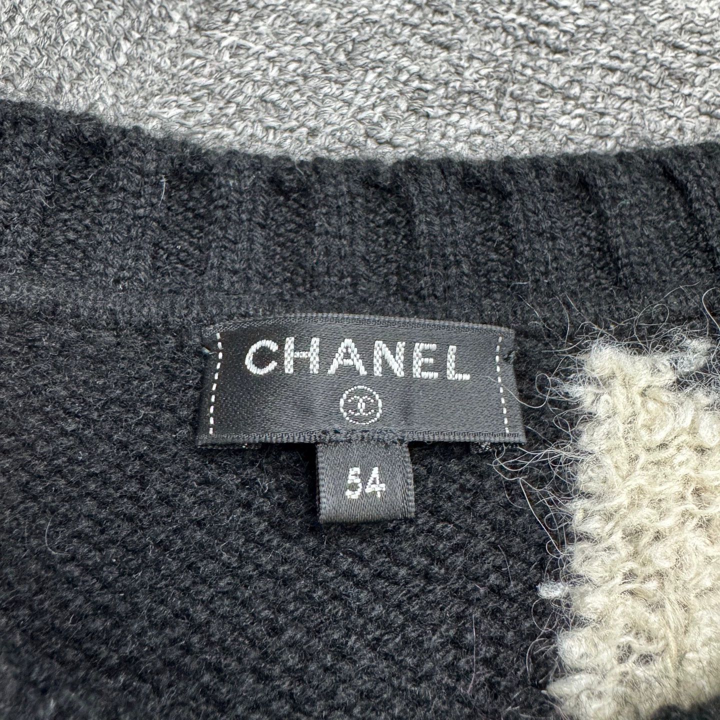 Chanel Chanel Egyptian Geometric Intarsia Sweater 54 Size US L / EU 52-54 / 3 - 2 Thumbnail