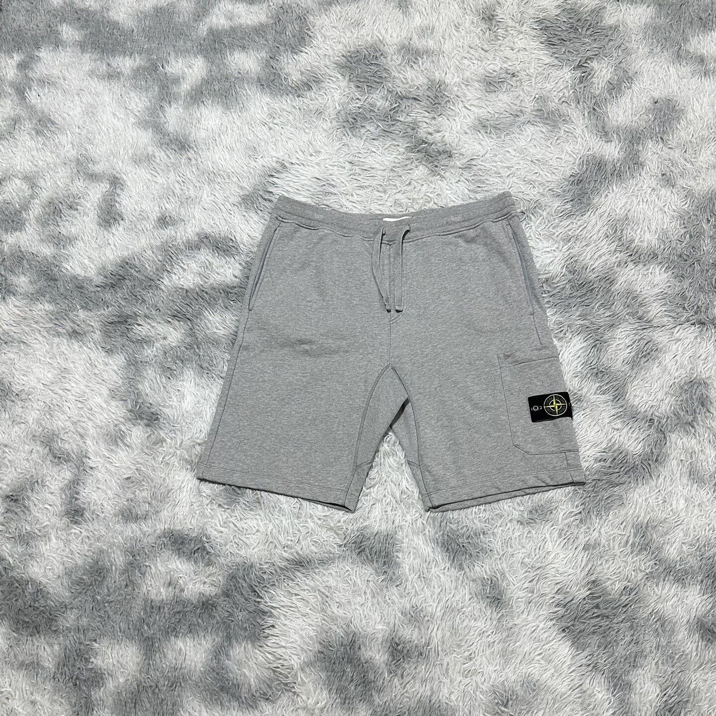 Stone Island stone island gray casual shorts XXL size Size US 28 / EU 44 - 1 Thumbnail
