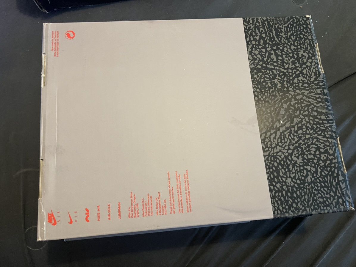 Jordan Brand Jordan 3 Retro "Cement Grey" Size US 13 / EU 46 - 10 Thumbnail