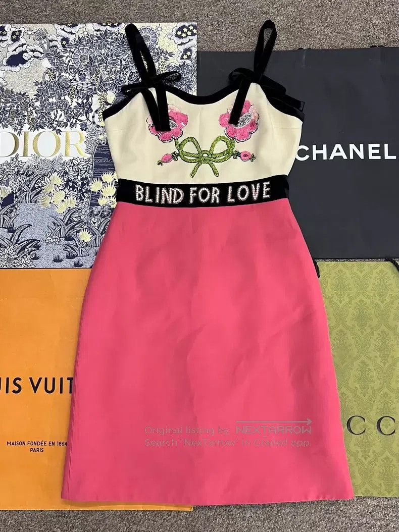 Gucci Gucci Super Heavyweight Pearl Suspender Dress Size S / US 4 / IT 40 - 1 Thumbnail