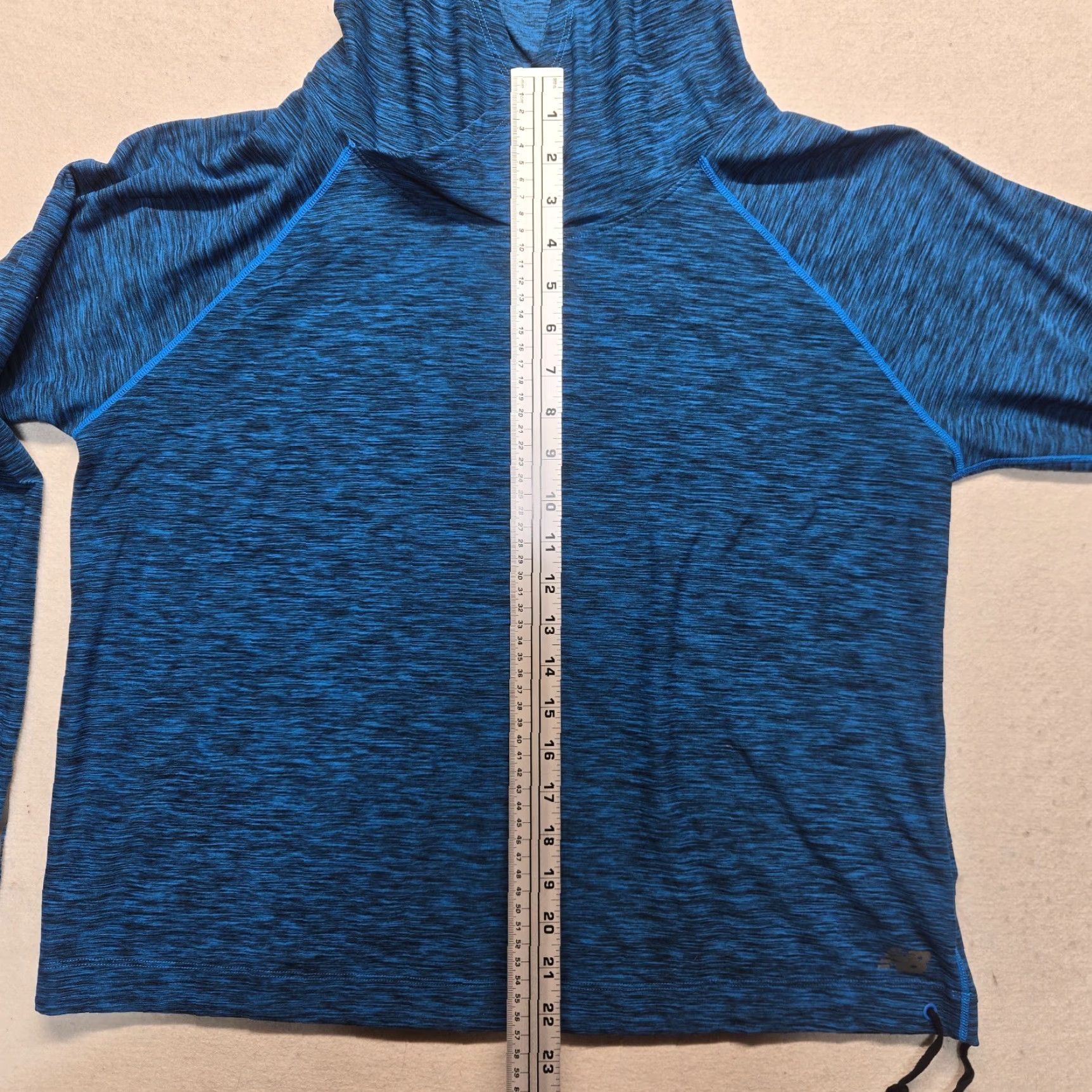 New Balance New Balance Dry Hoodie Women L Blue Kangaroo Pocket Thumb Hole Mock Neck Pullover Jacket, Activewear, Sports, Casual, All Seasons Size L / US 10 / IT 46 - 6 Thumbnail