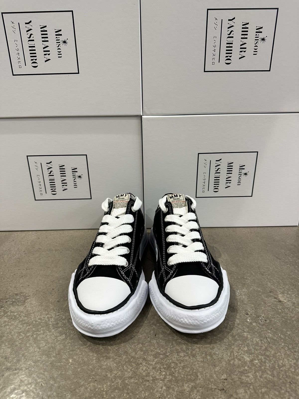 Maison MIHARA YASUHIRO MAISON MIHARA YASUHIRO - Peterson Low Black Sneakers Size US 10 / EU 43 - 2 Thumbnail