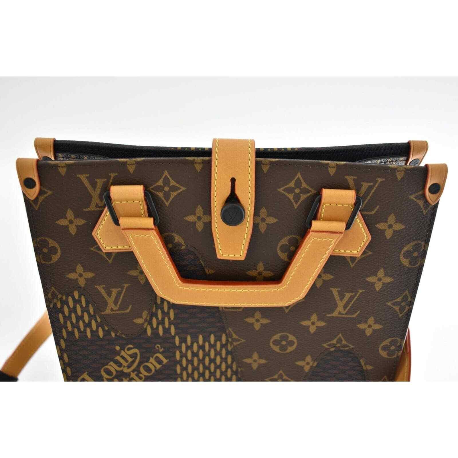 Louis Vuitton Louis Vuitton Nigo Mini Tote Giant Monogram Damier Drip Bag Size ONE SIZE - 9 Thumbnail