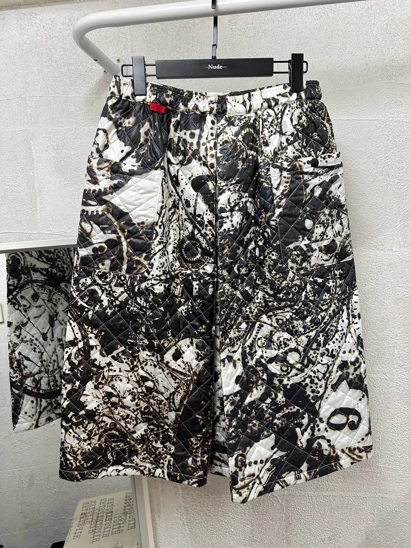 Takahiromiyashita The Soloist. The soloist 20AW Clock Artist Collaboration Skirt K20 Size 27" / US 4 / IT 40 - 4 Thumbnail