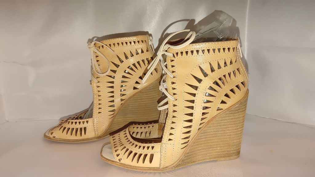 Jeffrey Campbell Jeffrey Campbell Rodillo Lace Ups Size 7.5 Size US 7.5 / IT 37.5 - 3 Thumbnail