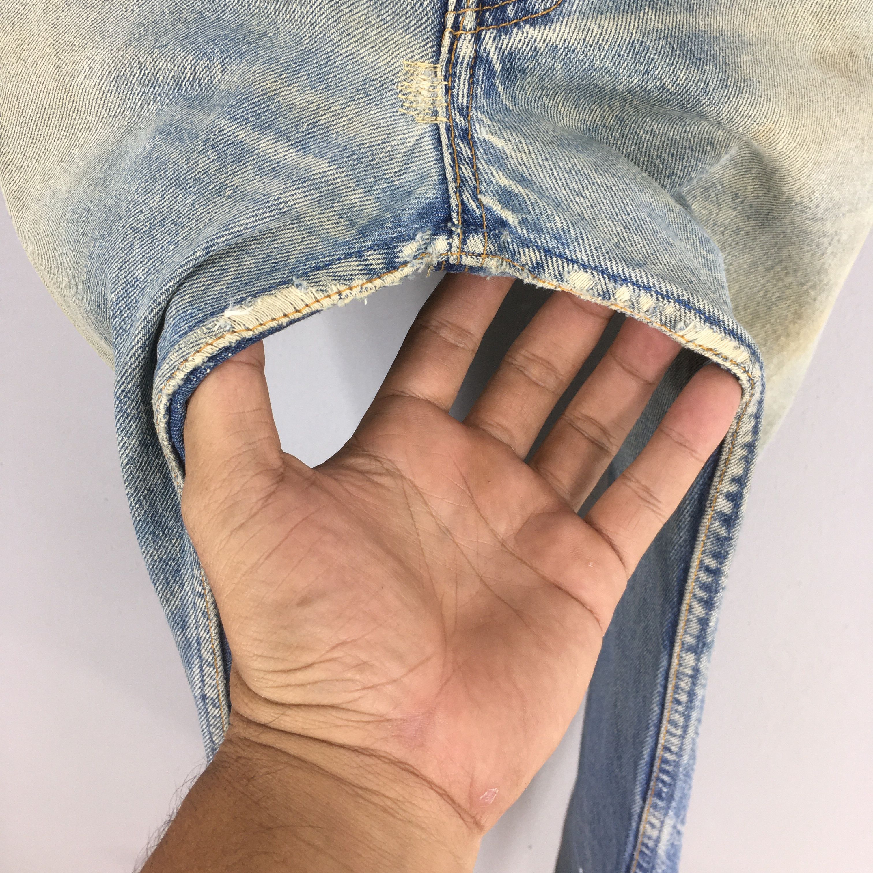 Levi's Size 30x32 Vintage 90s Levi's 501 Straight Cut Jeans S27 Size US 30 / EU 46 - 5 Thumbnail