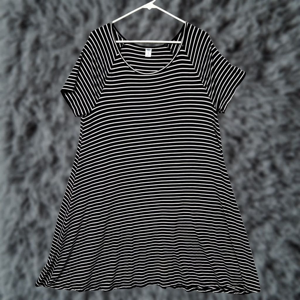 Old Navy VINTAGE Old Navy T-Shirt Dress XL Tall Black White Striped Knit Swing Dress Casual Womens Size XL / US 12-14 / IT 48-50 - 1 Thumbnail