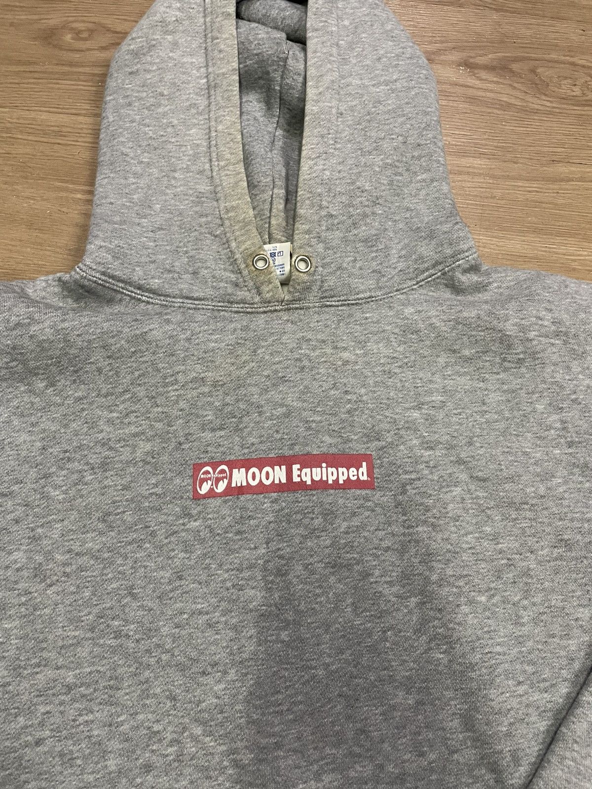 Vintage Vintage moon equipped sweatshirt Size US L / EU 52-54 / 3 - 4 Thumbnail