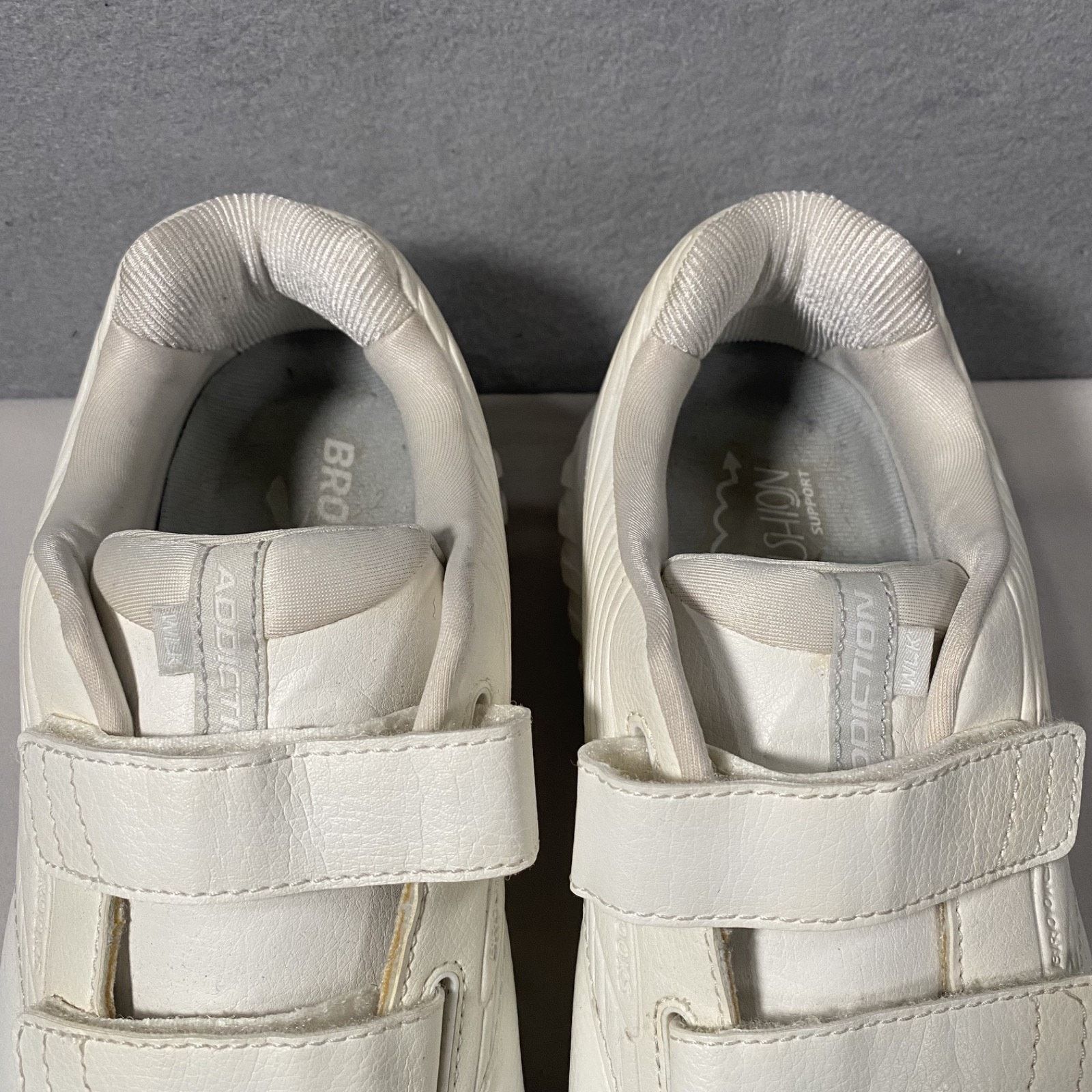 Brooks Brooks Addiction Walker 2 Leather Shoes V Strap Mens 11.5 Size US 11.5 / EU 44-45 - 4 Thumbnail