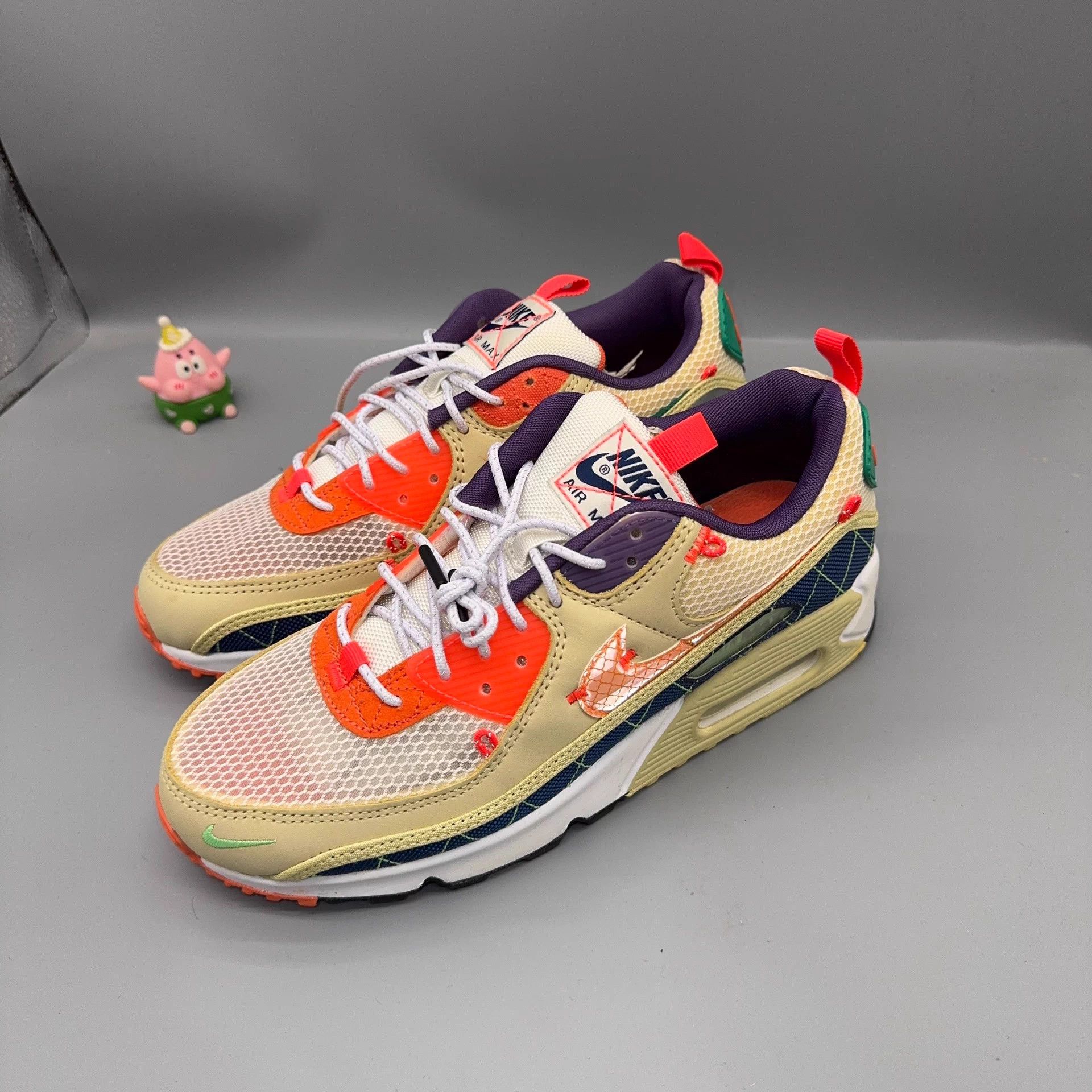 Nike Nike Air Max 90 Colorblocked Size 41 Size US 8 / EU 41 - 1 Thumbnail