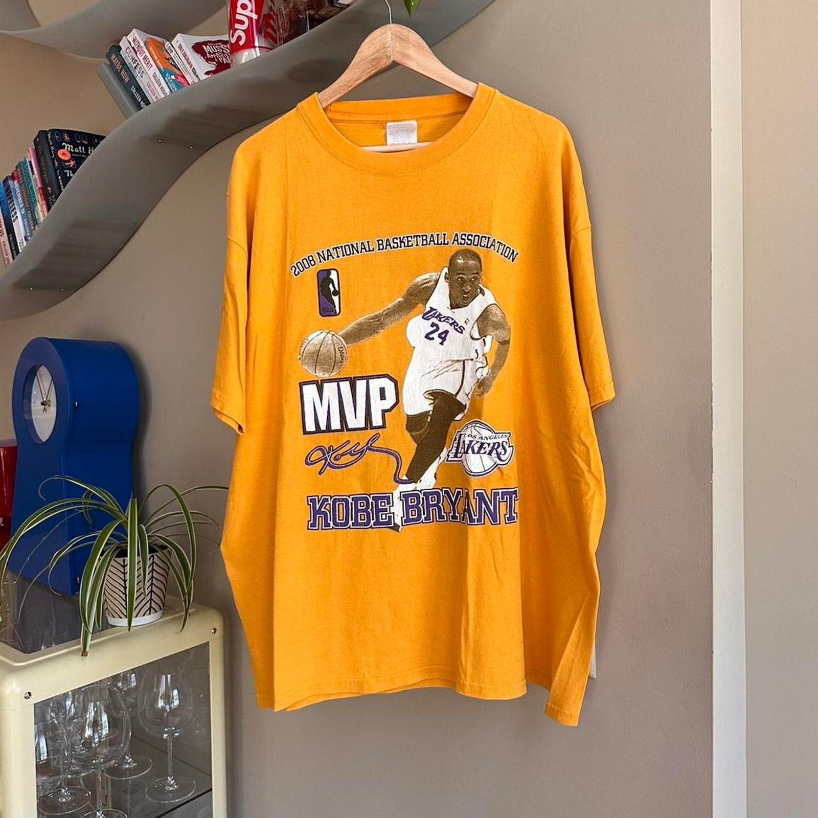 NBA × Vintage Vintage 2008 Kobe Bryant MVP Shirt Size US XXL / EU 58 / 5 - 1 Thumbnail