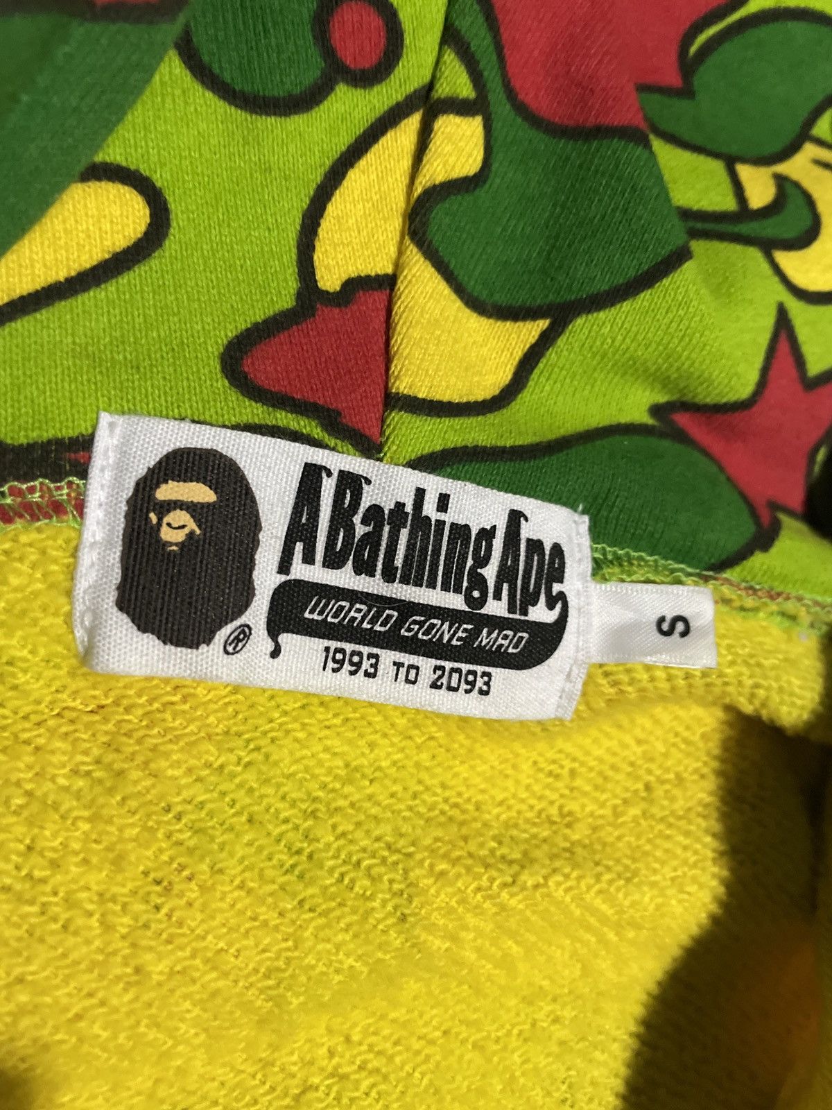 Bape Bape psyche camo shark hoodie S RARE Size US S / EU 44-46 / 1 - 5 Thumbnail