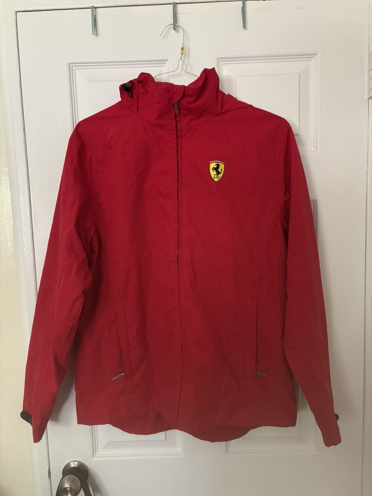 Ferrari Ferrari windbreaker hooded red jacket Size US M / EU 48-50 / 2 - 1 Thumbnail