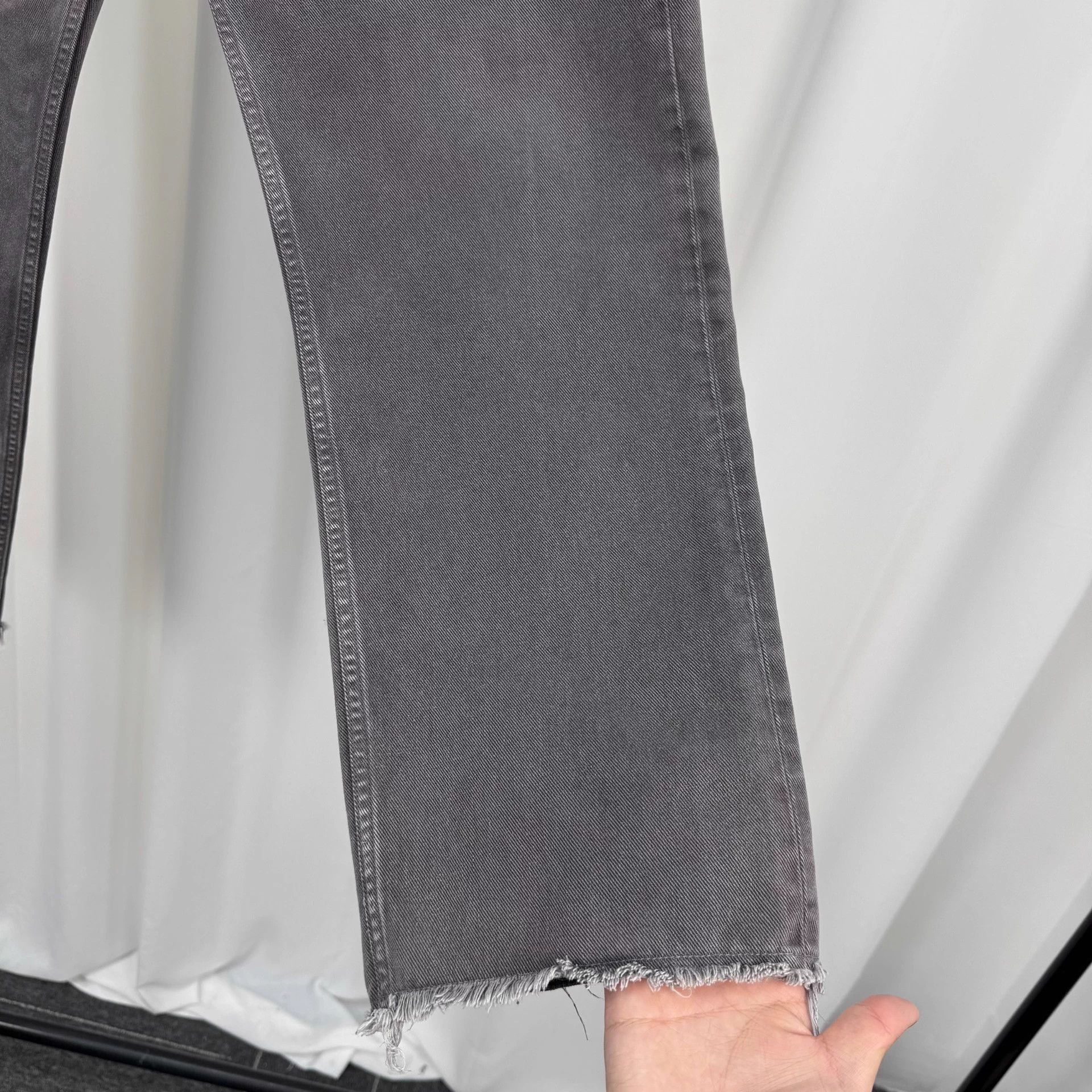 Maison Margiela Maison Margiela Smoke Gray Washed Denim Jeans W32 99 New Size US 32 / EU 48 - 4 Thumbnail