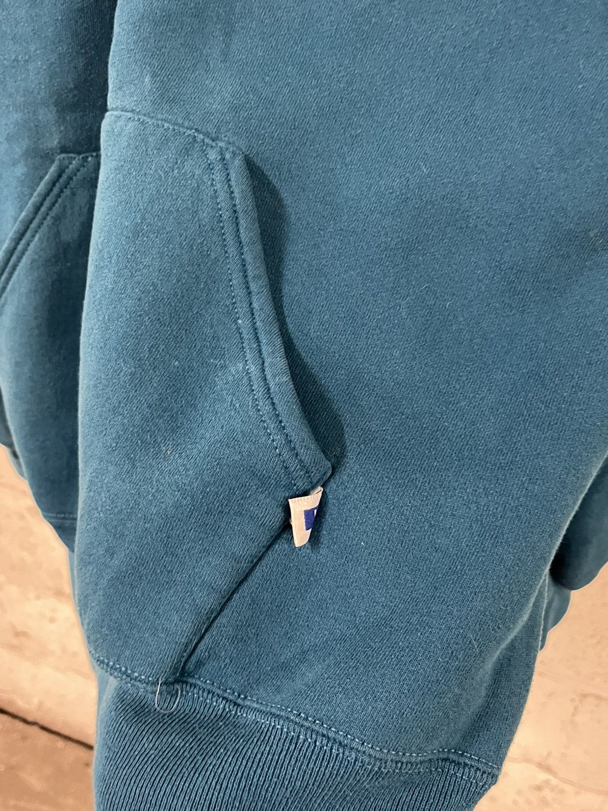 Russell Athletic Russell athletic made in usa boxy fit hoodie 90s streetwear Size US L / EU 52-54 / 3 - 3 Thumbnail