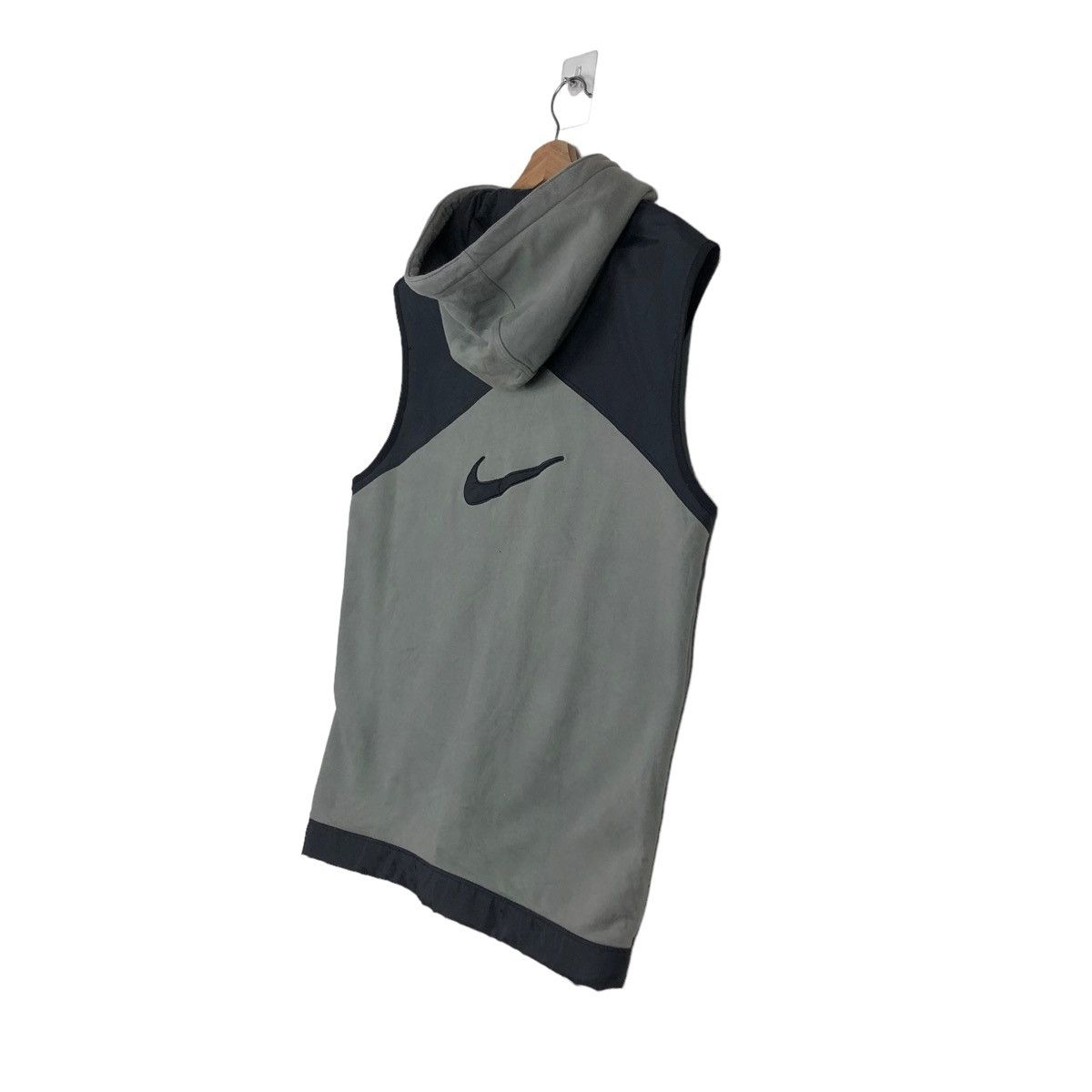 Nike 🔥VINTAGE RUNNING TANKTOP NIKE BIG SWOOSH Size US XL / EU 56 / 4 - 3 Thumbnail