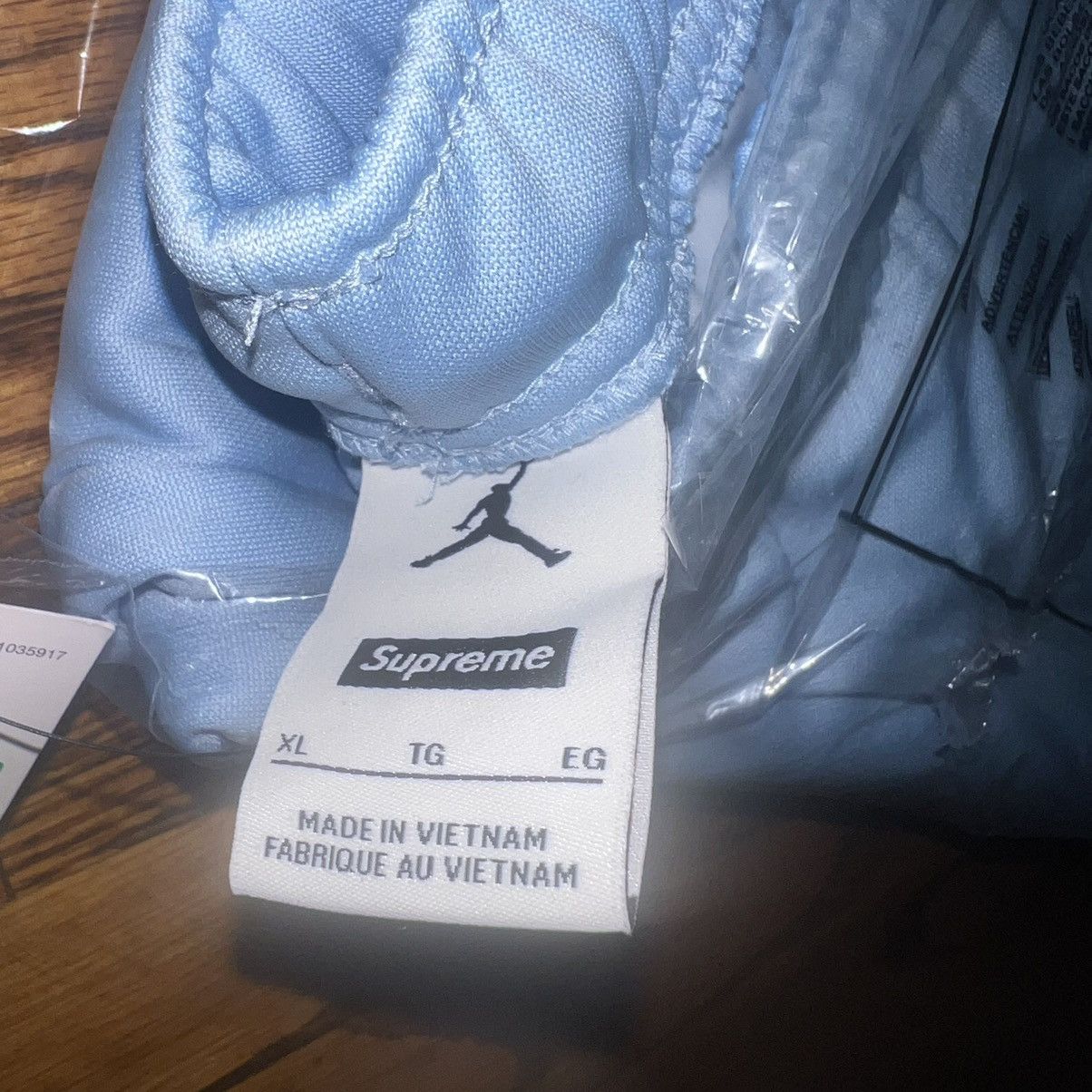 Jordan Brand × Supreme Supreme Jordan Tricot Track Pants Light Blue Size: XL Size US 36 / EU 52 - 6 Thumbnail