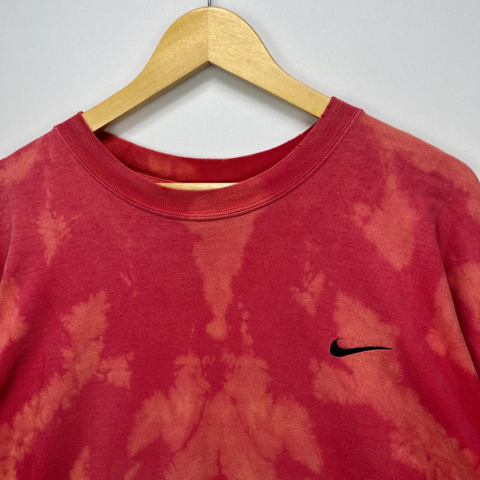 Nike Vintage 90s Nike Swoosh Made in Canada T Shirt XL Size US XL / EU 56 / 4 - 3 Thumbnail