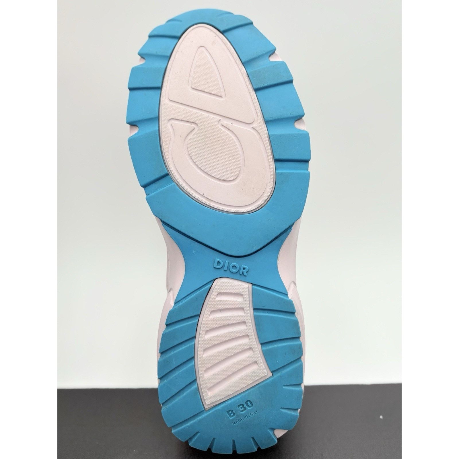 Dior Dior B30 Reflective ' Pale Pink Blue ' | GREAT CONDITION! Size US 8 / EU 41 - 13 Thumbnail
