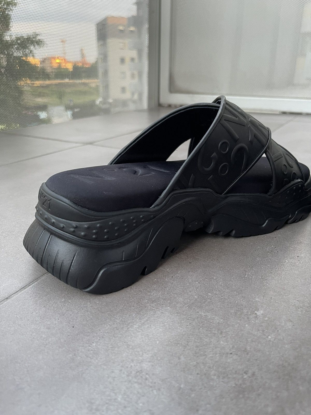 N21 !DS! SS23 N21 Billy Platform Black Slides Size US 9 / EU 42 - 17 Thumbnail