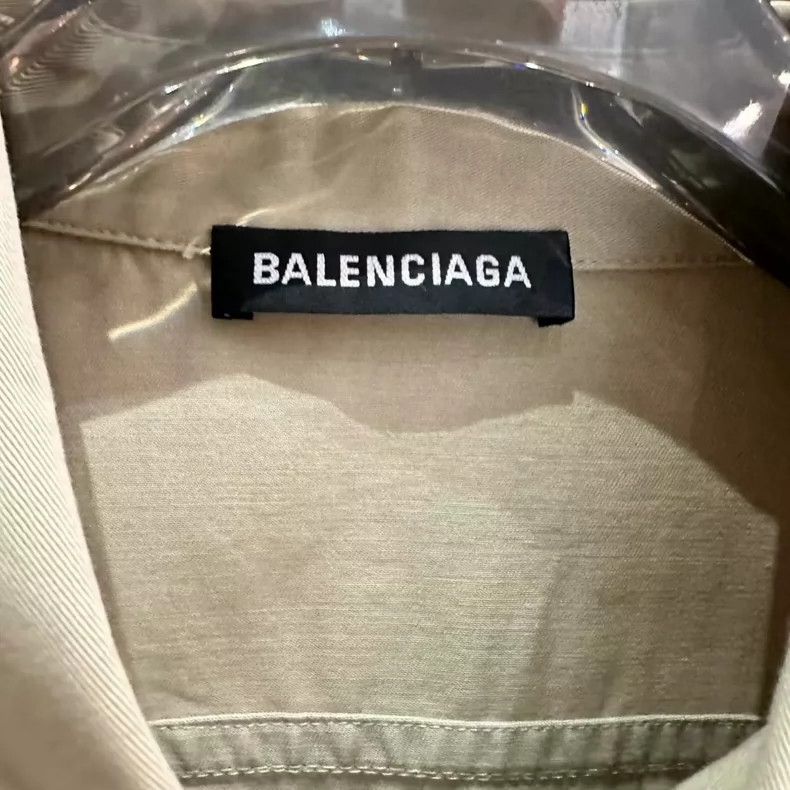 Balenciaga Balenciaga size 40 Khaki back logo tactical short sleeve s Size US XXS / EU 40 - 5 Thumbnail