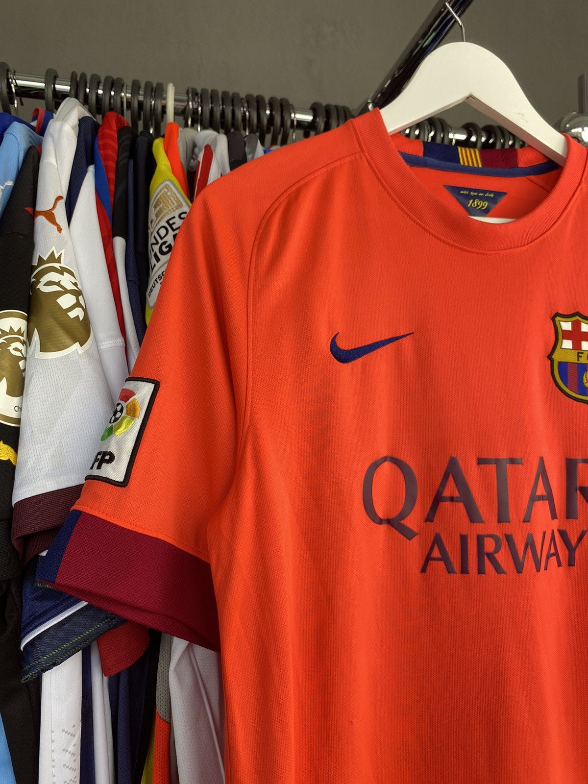 Nike 2014/15 NIKE BARCELONA AWAY SOCCER FOOTBALL JERSEY SHIRT Size US M / EU 48-50 / 2 - 3 Thumbnail