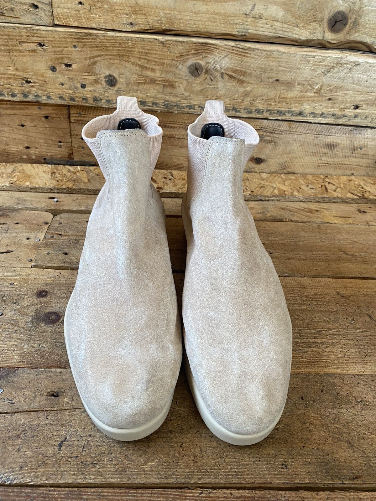 Marc Newson × R.M. Williams R.m.williams yard boots dusty pink suede chelsea boots sz11 Size US 11 / EU 44 - 2 Thumbnail