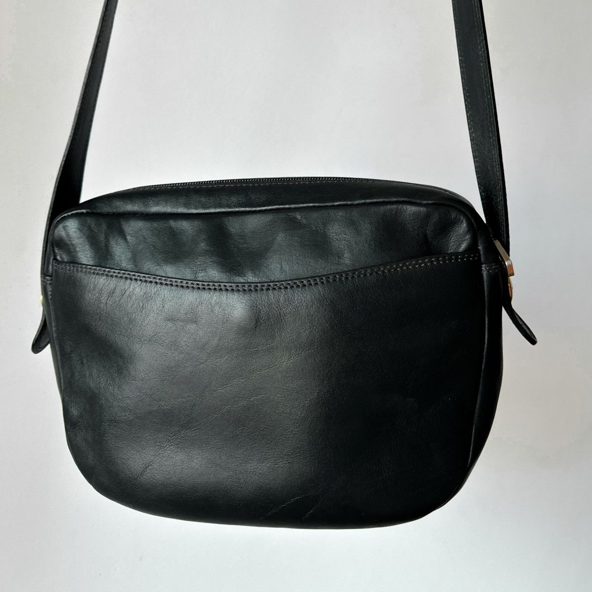 Lancel Rare Vintage Lancel Paris Leather Crossbody Camera Bag Size ONE SIZE - 2 Thumbnail