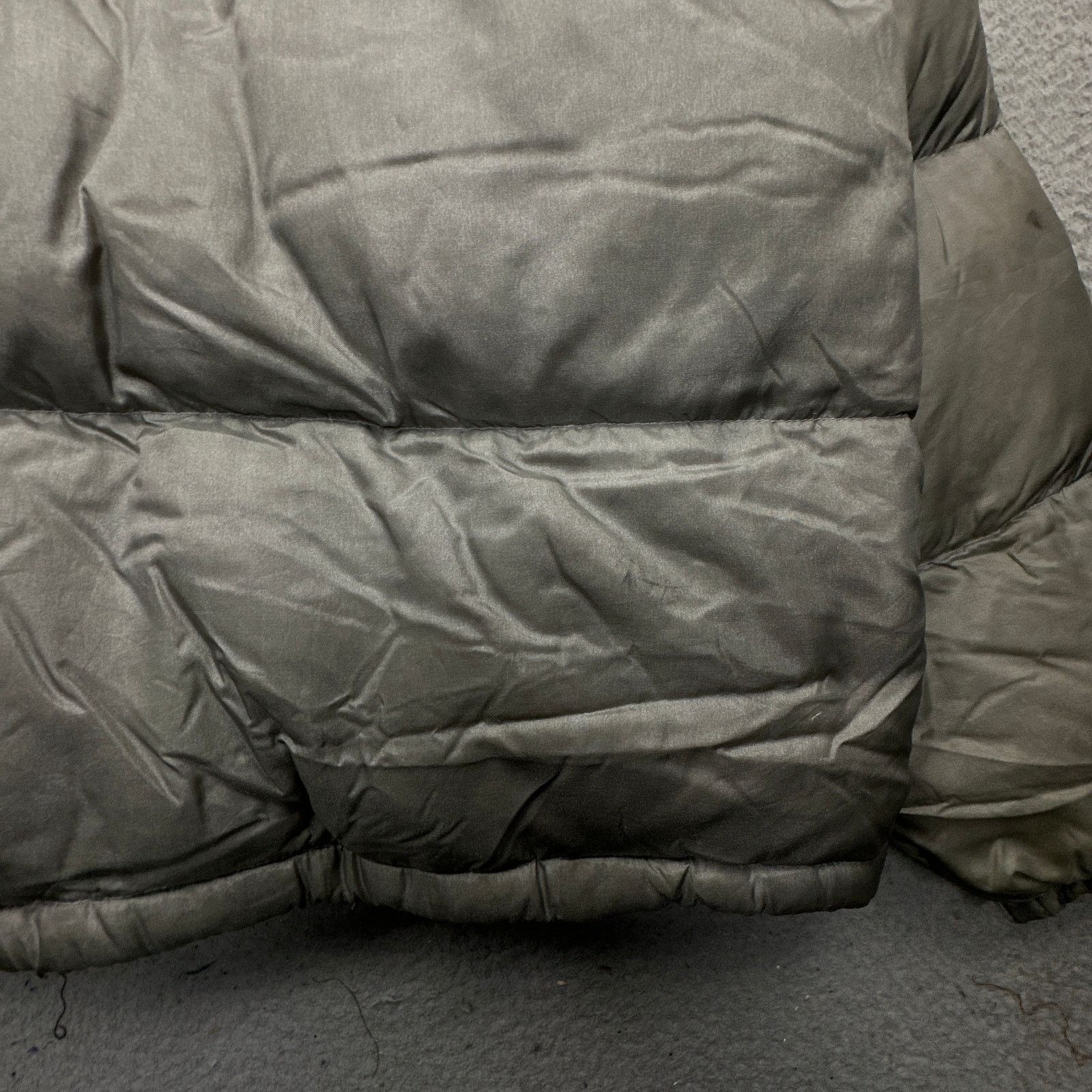 Calvin Klein Vintage Calvin Klein Down Puffer Jacket Gray XL STAINED Size US XL / EU 56 / 4 - 6 Thumbnail