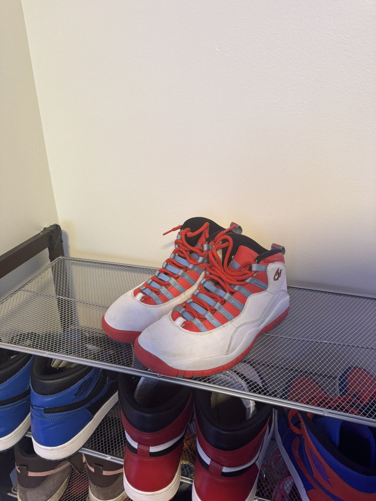 Jordan Brand Jordan 10 Chicago Size US 8 / EU 41 - 1 Thumbnail