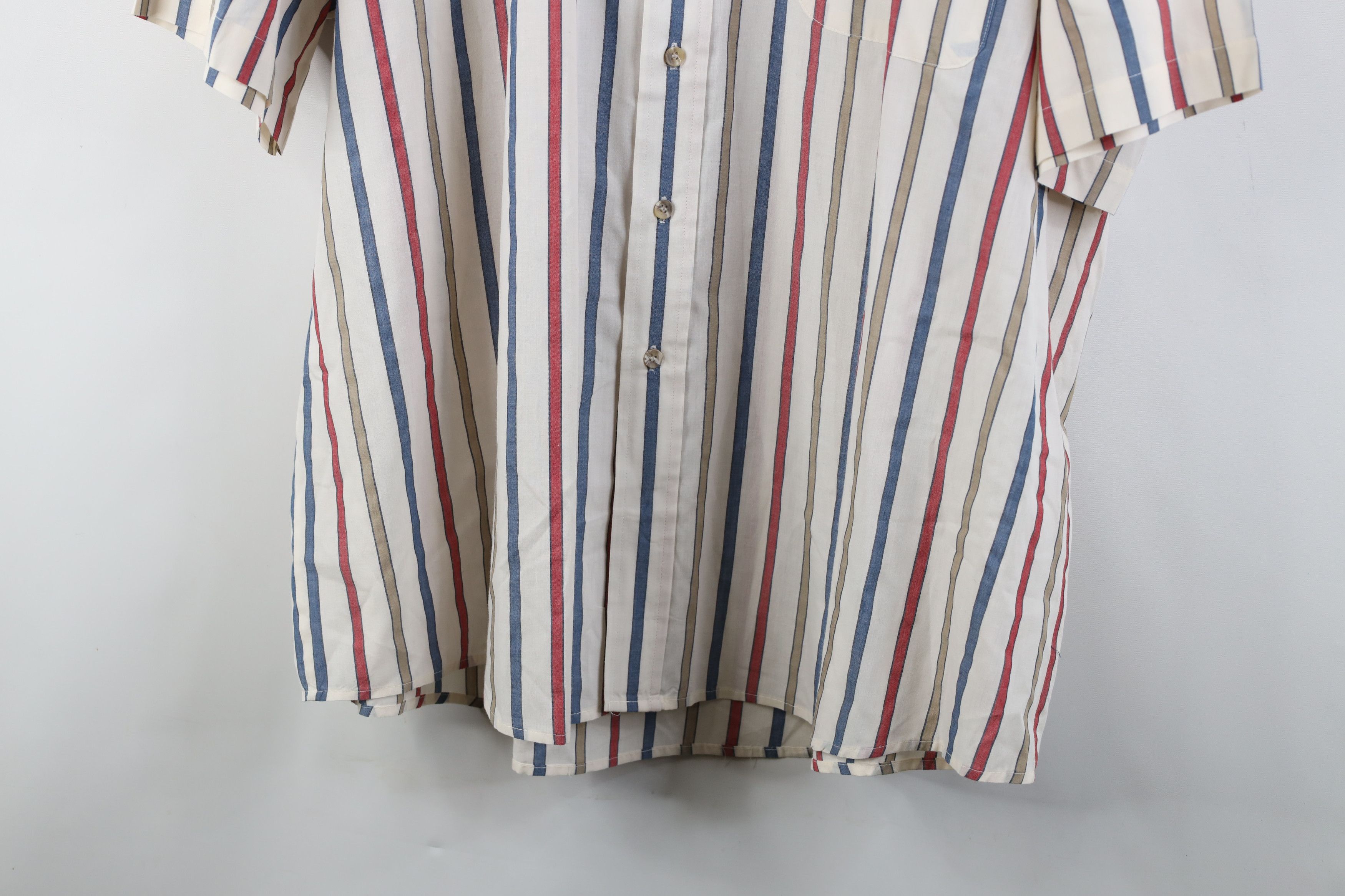Vintage Vintage 90s Streetwear Short Sleeve Collared Button Shirt Size US XXL / EU 58 / 5 - 3 Thumbnail