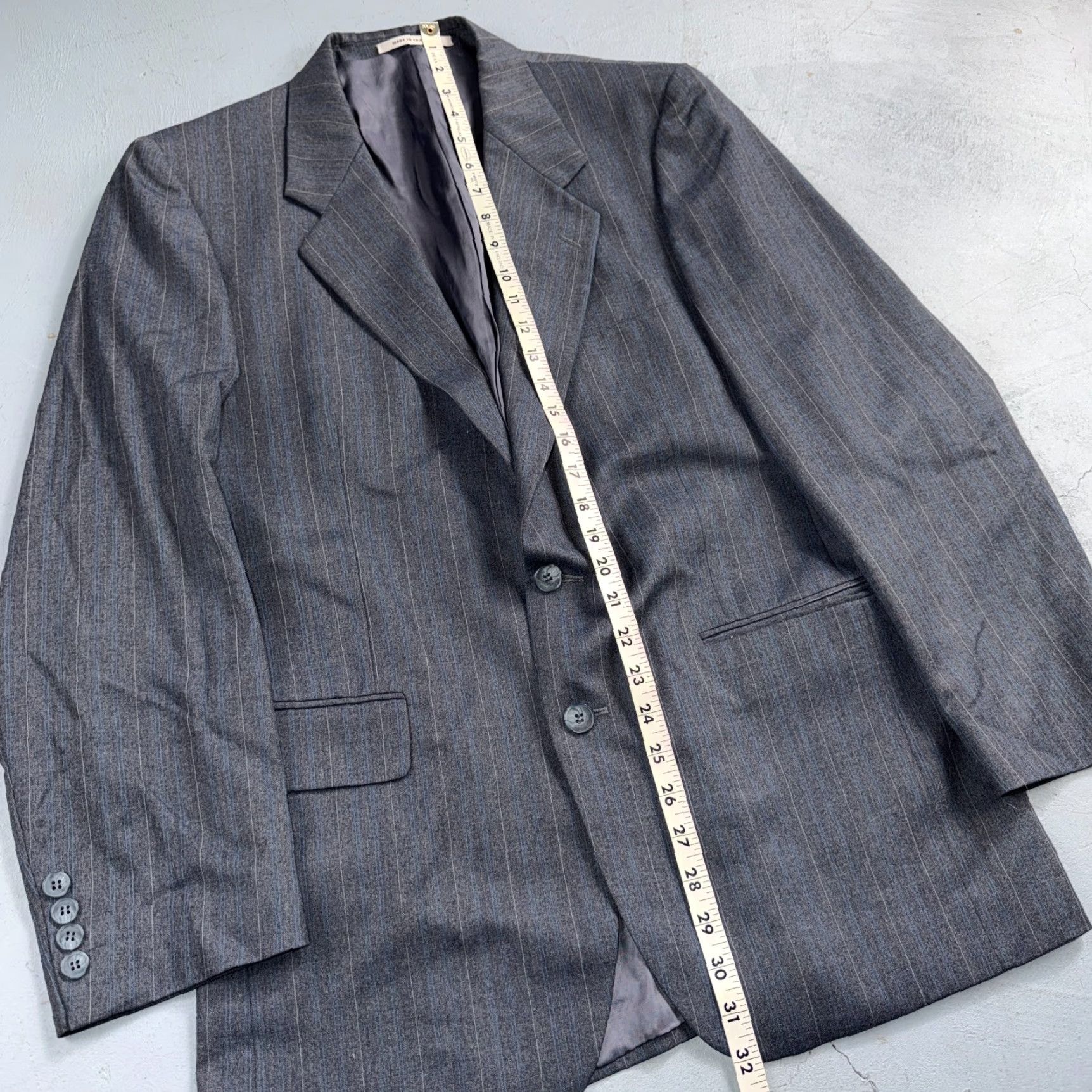 Yves Saint Laurent VINTAGE Saint Laurent YSL Gray Grodin Wool Blazer Jacket 38 Two-Button Notch Lapel Single-Breasted Size 38R - 3 Thumbnail