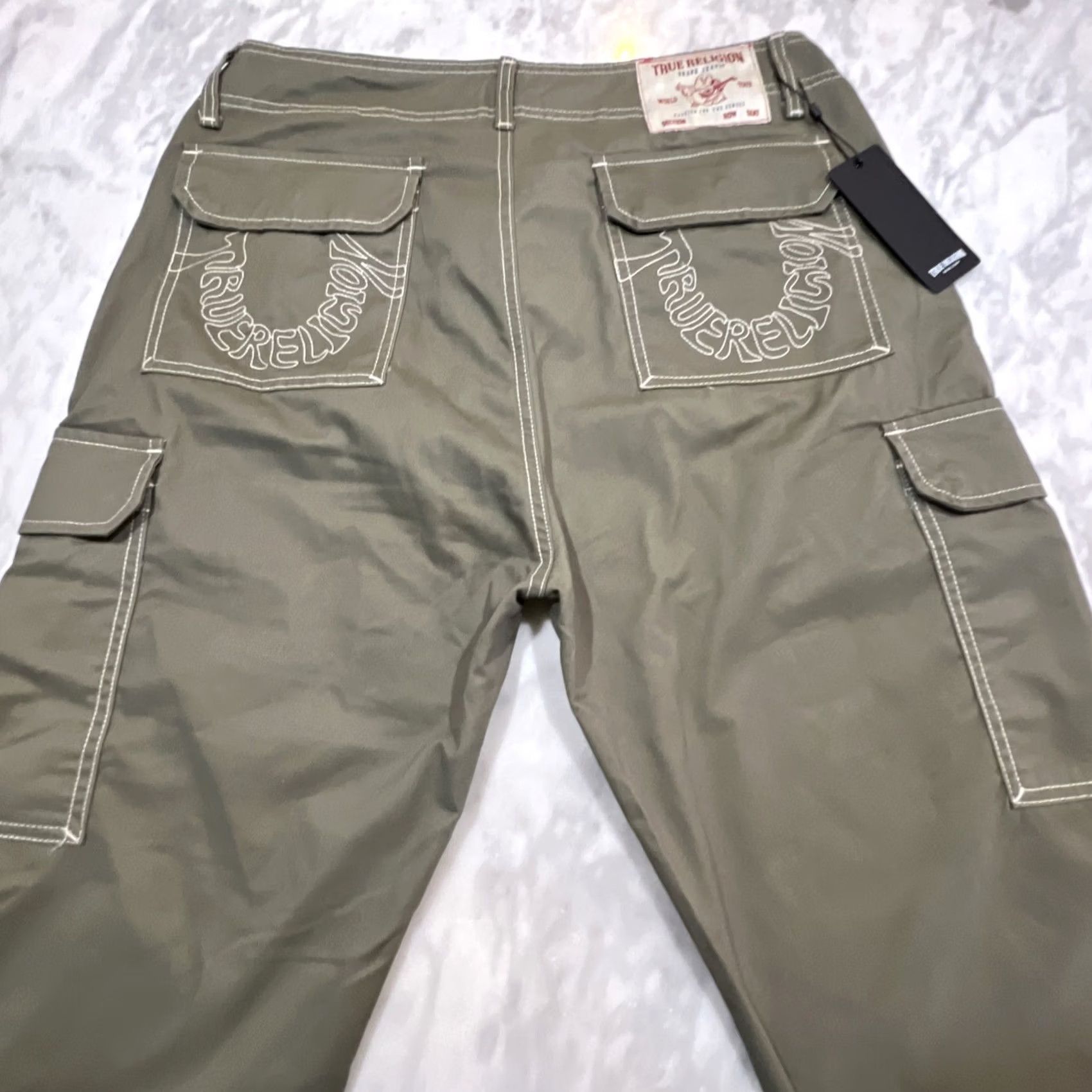 True Religion True Religion Mens Cargo Pant SN Olive Kalamata Size 34 Outline NWT PantMen MSRP69 Size US 34 / EU 50 - 6 Thumbnail