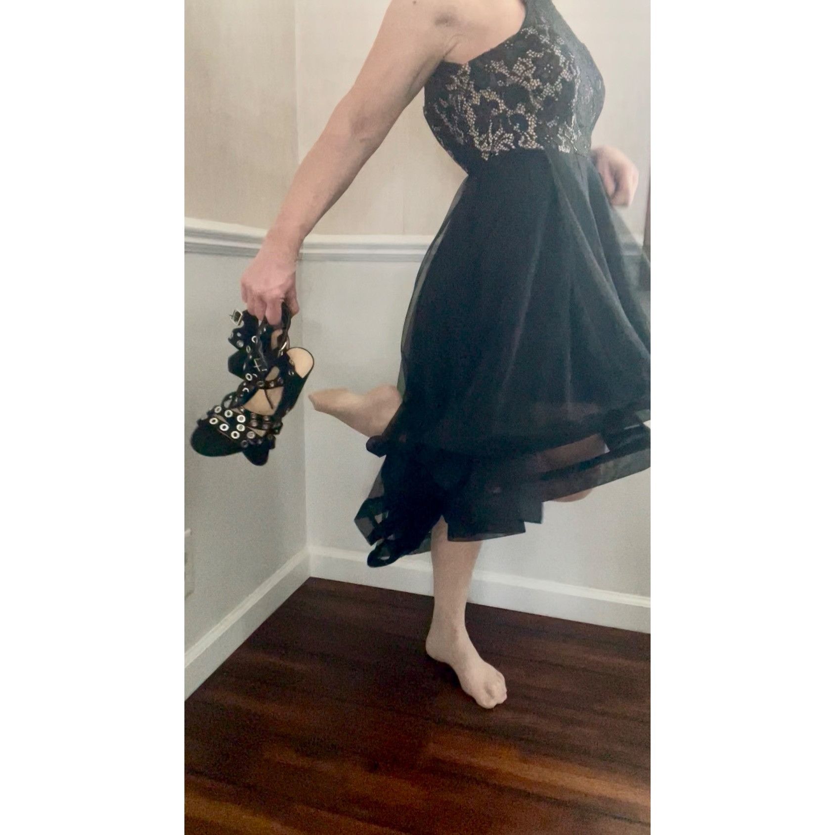 Other Speechless Black Lace & Mesh High-Low Dress Size 1 Size S / US 4 / IT 40 - 3 Thumbnail