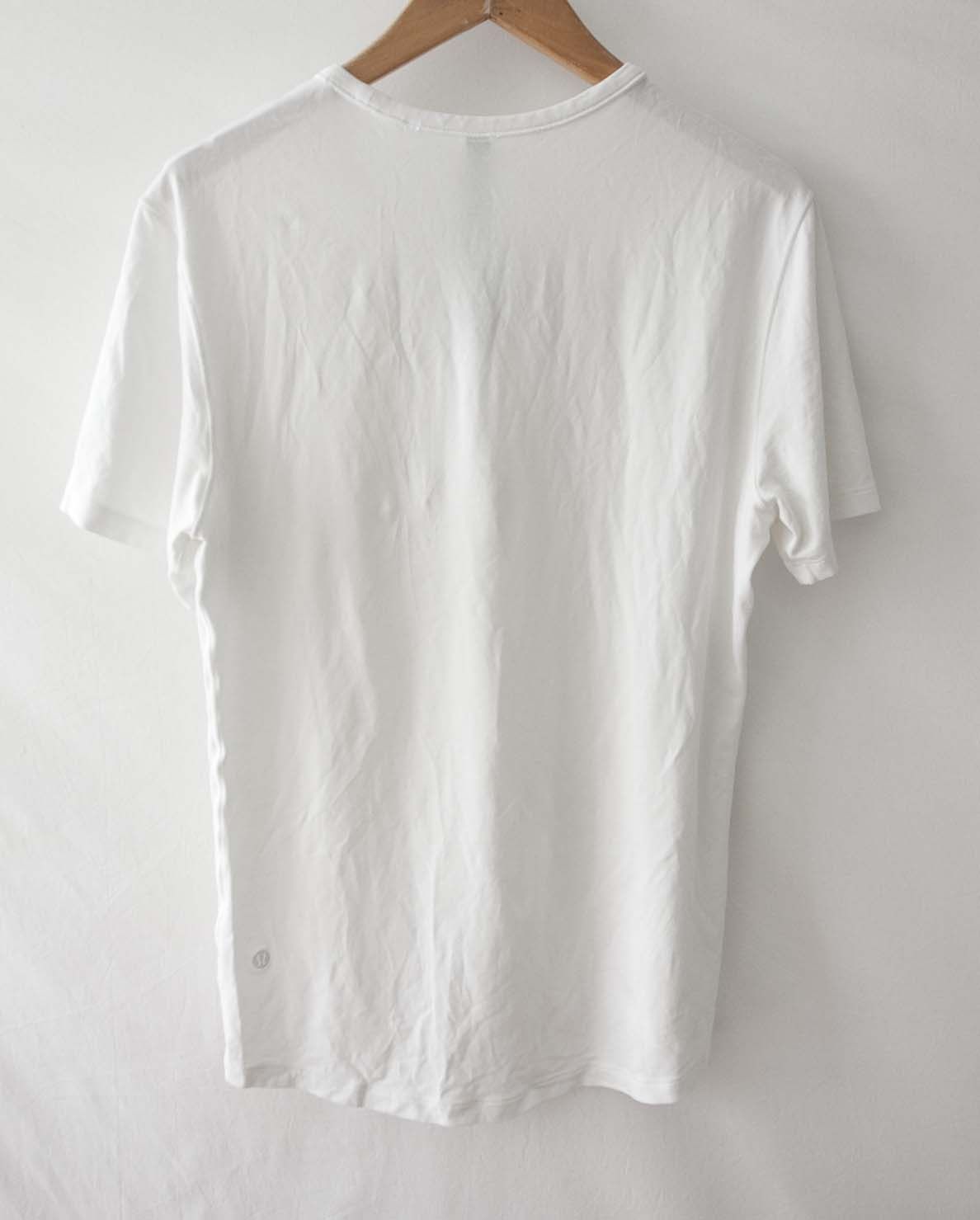 Lululemon Lululemon T Shirt Size S White Size US S / EU 44-46 / 1 - 6 Thumbnail