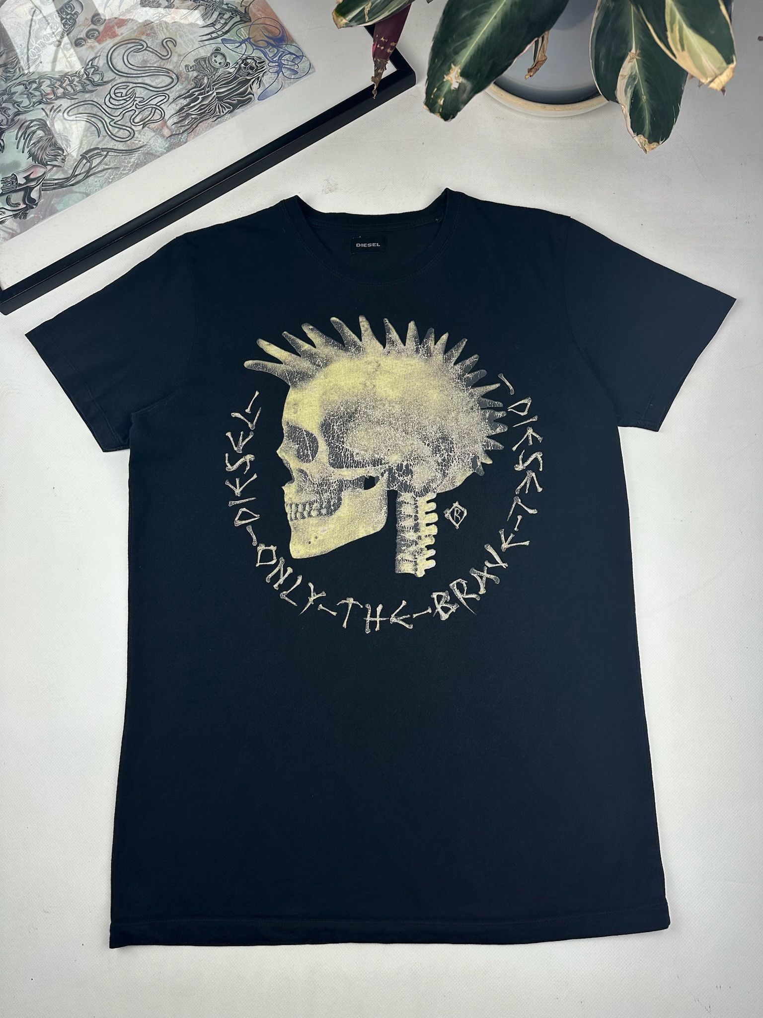 Diesel Vintage Diesel punk Skull Y2K Hype Tee bones tshirt Size US L / EU 52-54 / 3 - 2 Thumbnail
