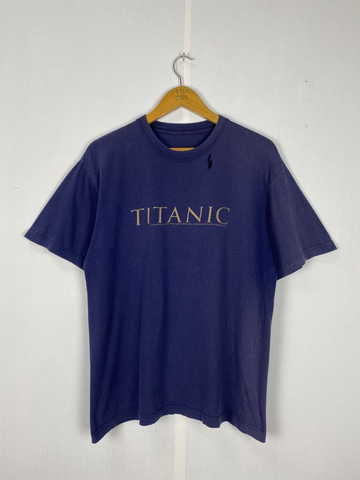 Vintage Vintage 1998 Titanic Movie Size US M / EU 48-50 / 2 - 2 Thumbnail