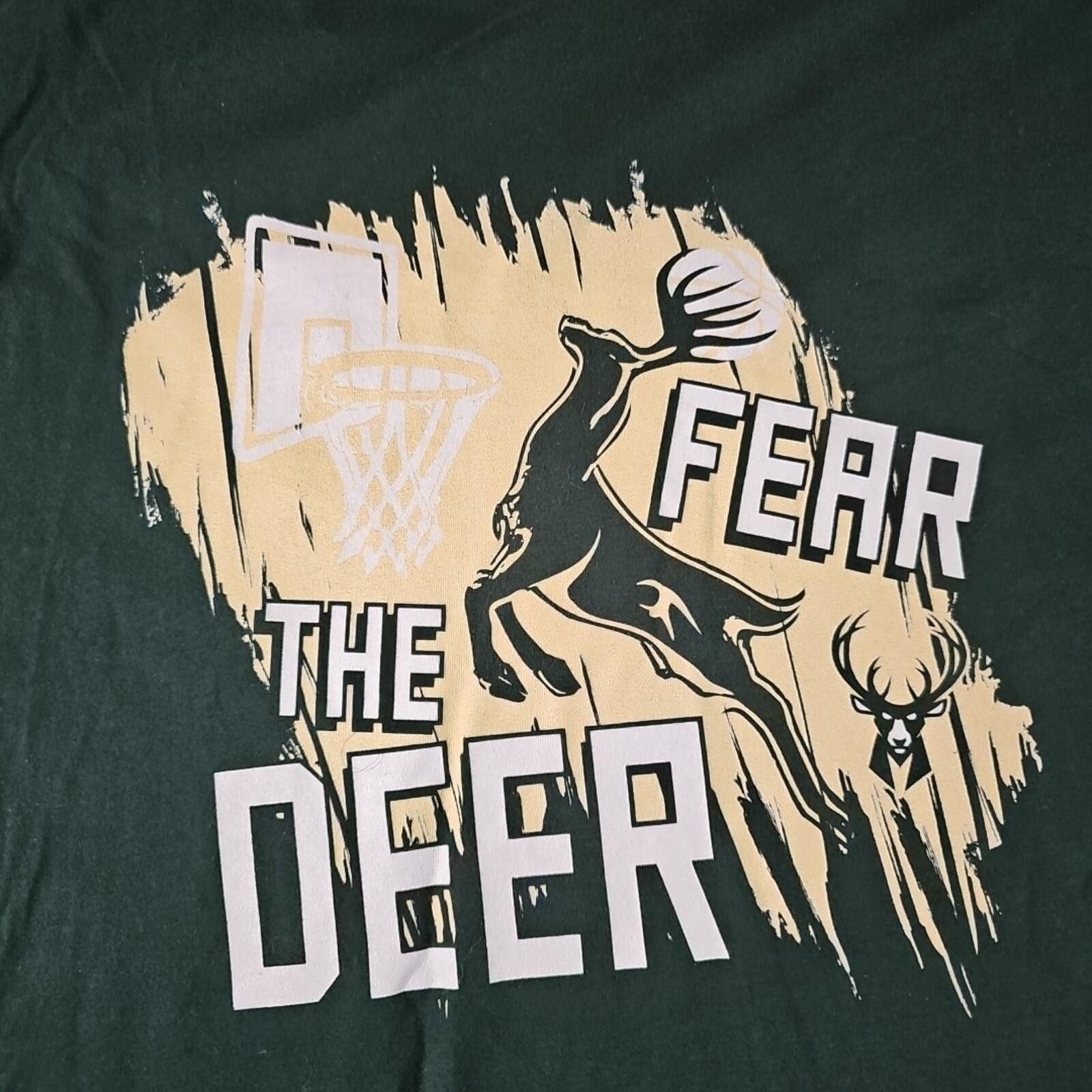 Next Level Apparel Next Level Fear The Deer L Milwaukee Bucks Tshirt Size US L / EU 52-54 / 3 - 2 Thumbnail