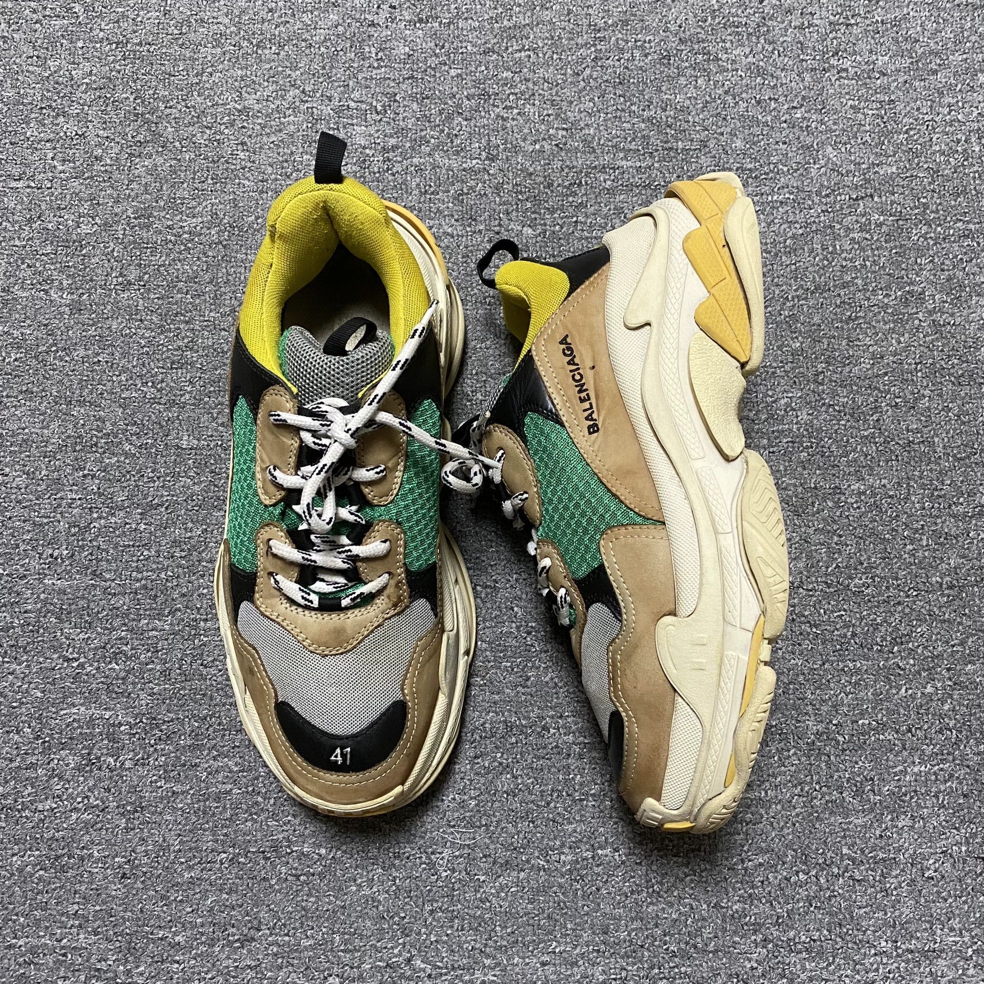 Balenciaga Balenciaga Triples Dad Shoes Size US 8 / EU 41 - 1 Thumbnail