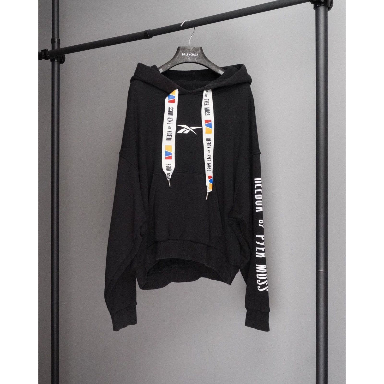 Pyer Moss × Reebok Reebok pyer moss limited oversized black sweatshirt hoodie Size US M / EU 48-50 / 2 - 1 Thumbnail