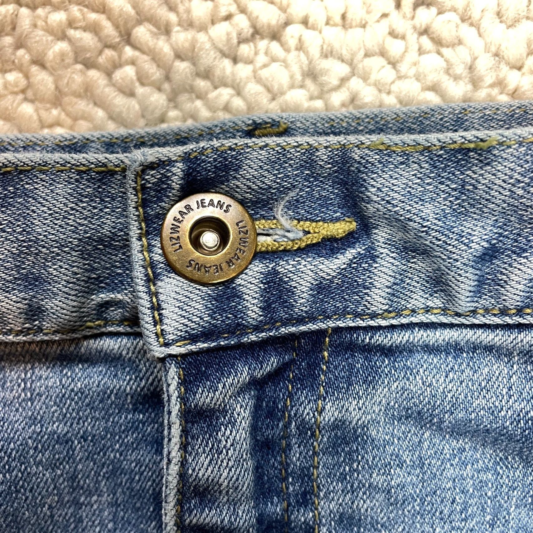 Liz Claiborne Liz Claiborne LizWear Jeans Womens 12 Blue Denim Medium Wash Straight 30x30 Size 34" / US 12 / IT 48 - 7 Thumbnail