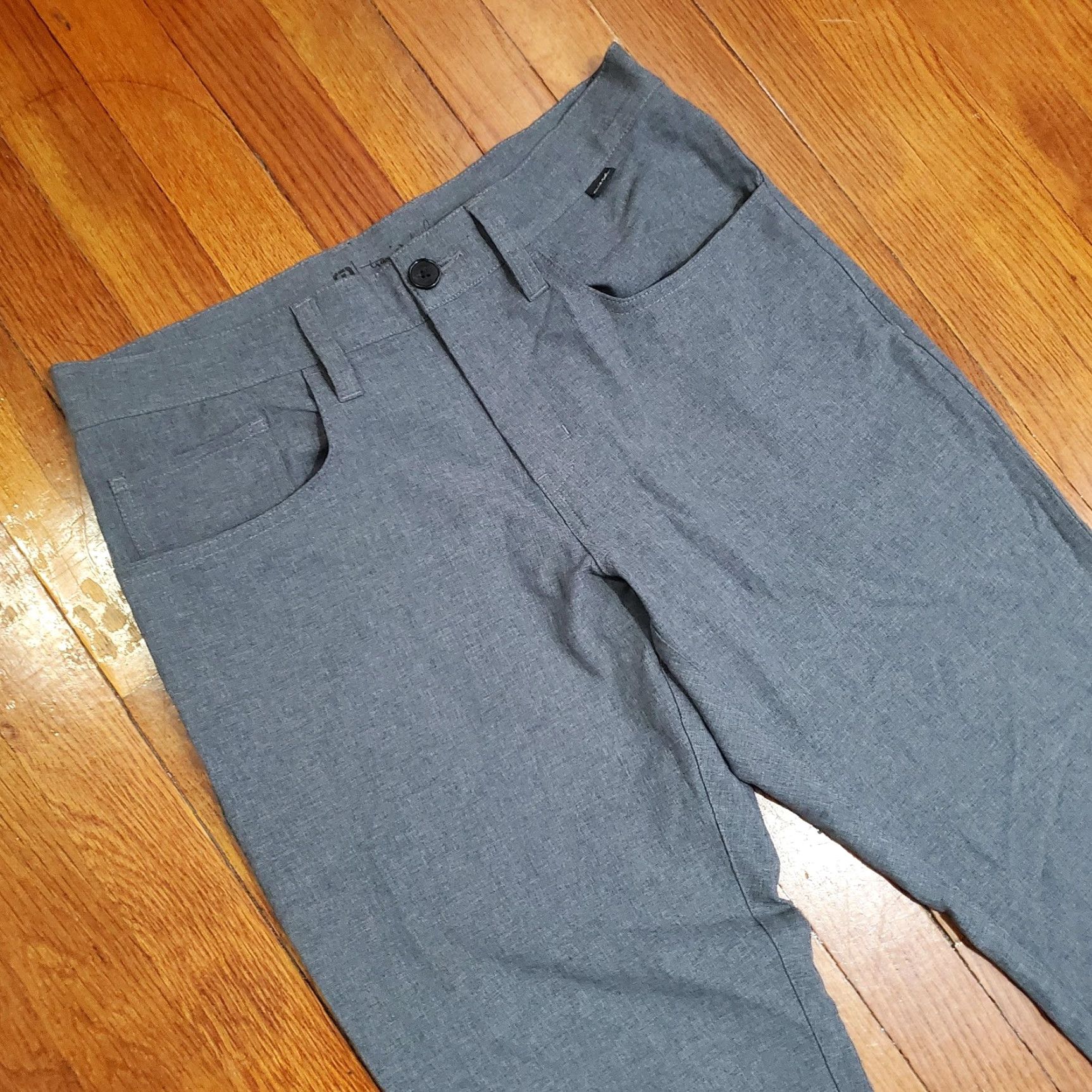 TravisMathew TravisMathew Pants Mens 30 Gray Performance Stretch 5-Pocket Golf Casual Khakis Shirt? Size US 30 / EU 46 - 6 Thumbnail