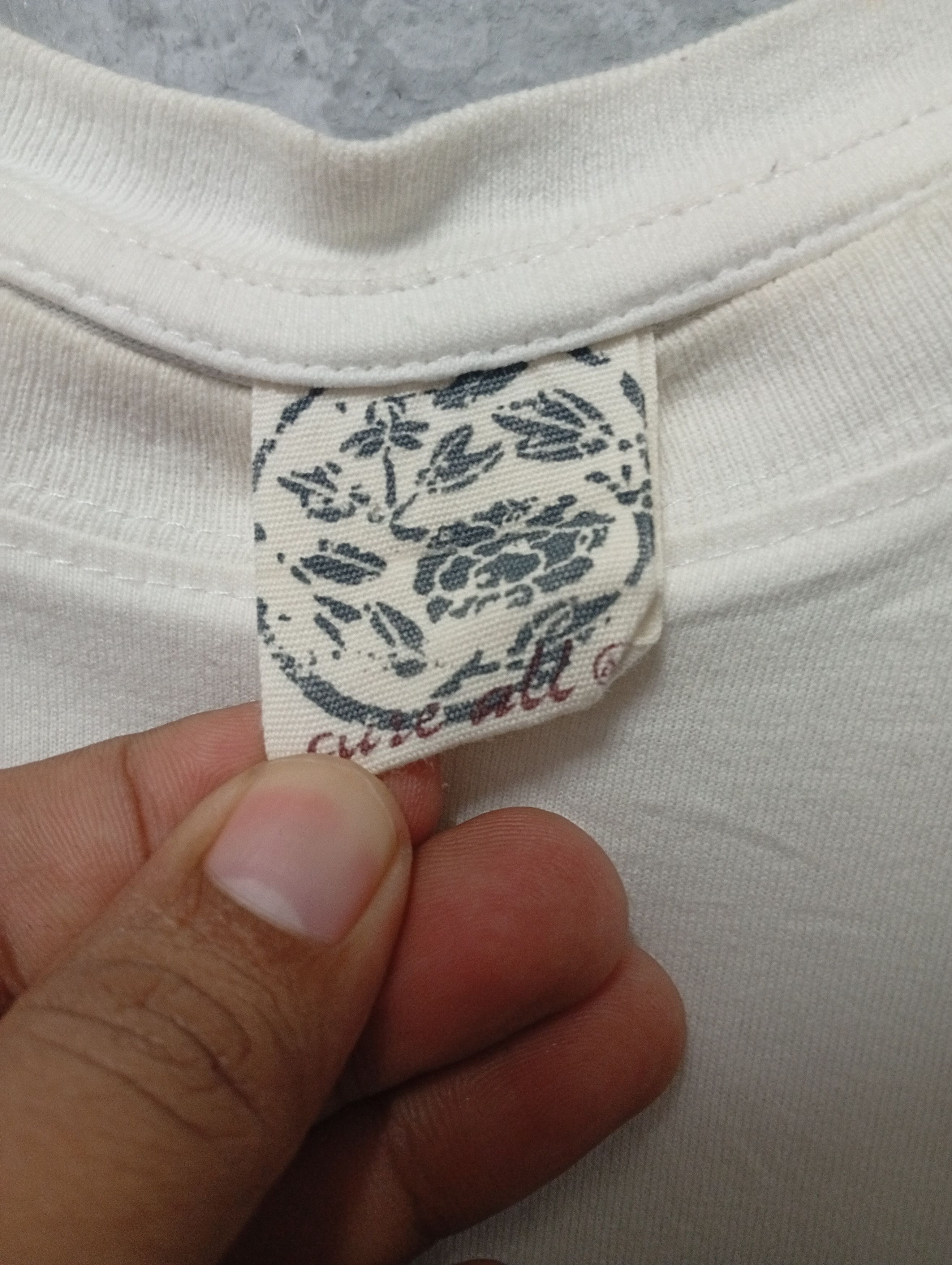 Japanese Brand Japanese Brand Sukajan Koi Carp Fish Flower Theme T shirt Size US XL / EU 56 / 4 - 3 Thumbnail