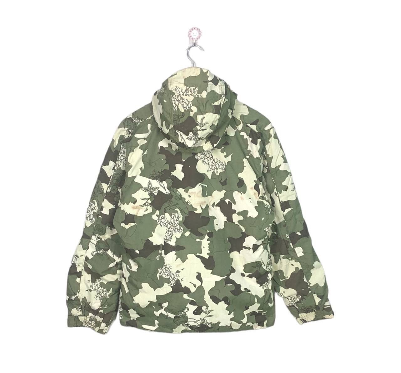 Other ROXY Camouflage Soft Shell Hooded Jacket Winter Fashion Size US L / EU 52-54 / 3 - 2 Thumbnail