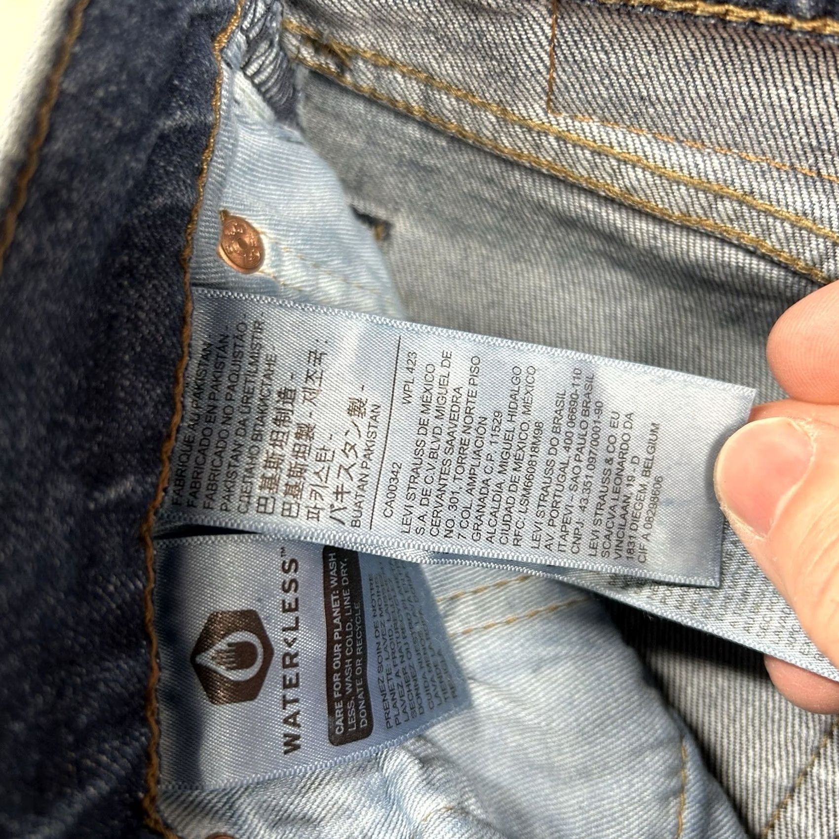 Levi's Levi's 510 Skinny Jeans Mens 28x32 Denim Blue Mid Wash Classic 510 Levi's Jeans Regular Mens Blue Denim Cotton Blend Size US 28 / EU 44 - 6 Thumbnail