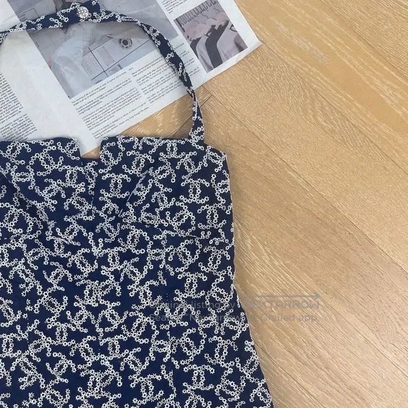 Chanel Chanel XS Navy Blue Dress . Size XS / US 0-2 / IT 36-38 - 4 Thumbnail