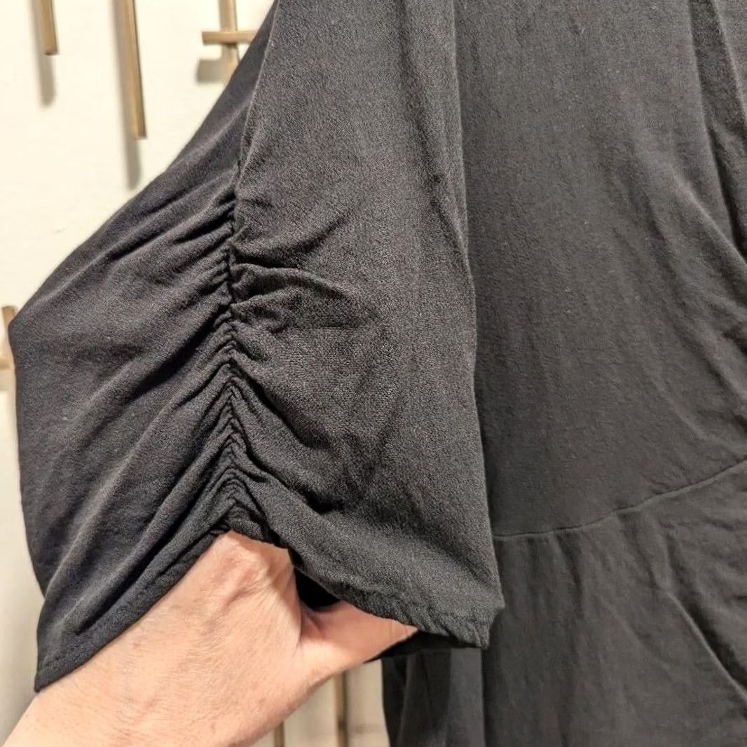 Old Navy Old Navy Black Ruched V-Neck Puff Sleeve Blouse Top Womens L Blouse Size L / US 10 / IT 46 - 6 Thumbnail