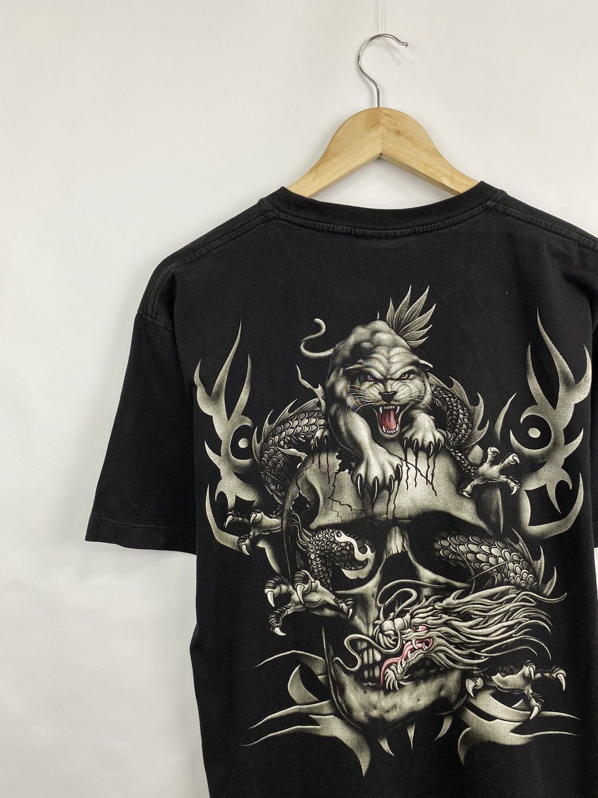 Japanese Brand 💀 Vintage 90s Skull Death Panther Dragon Japan Style t-shirt Size US XL / EU 56 / 4 - 7 Thumbnail