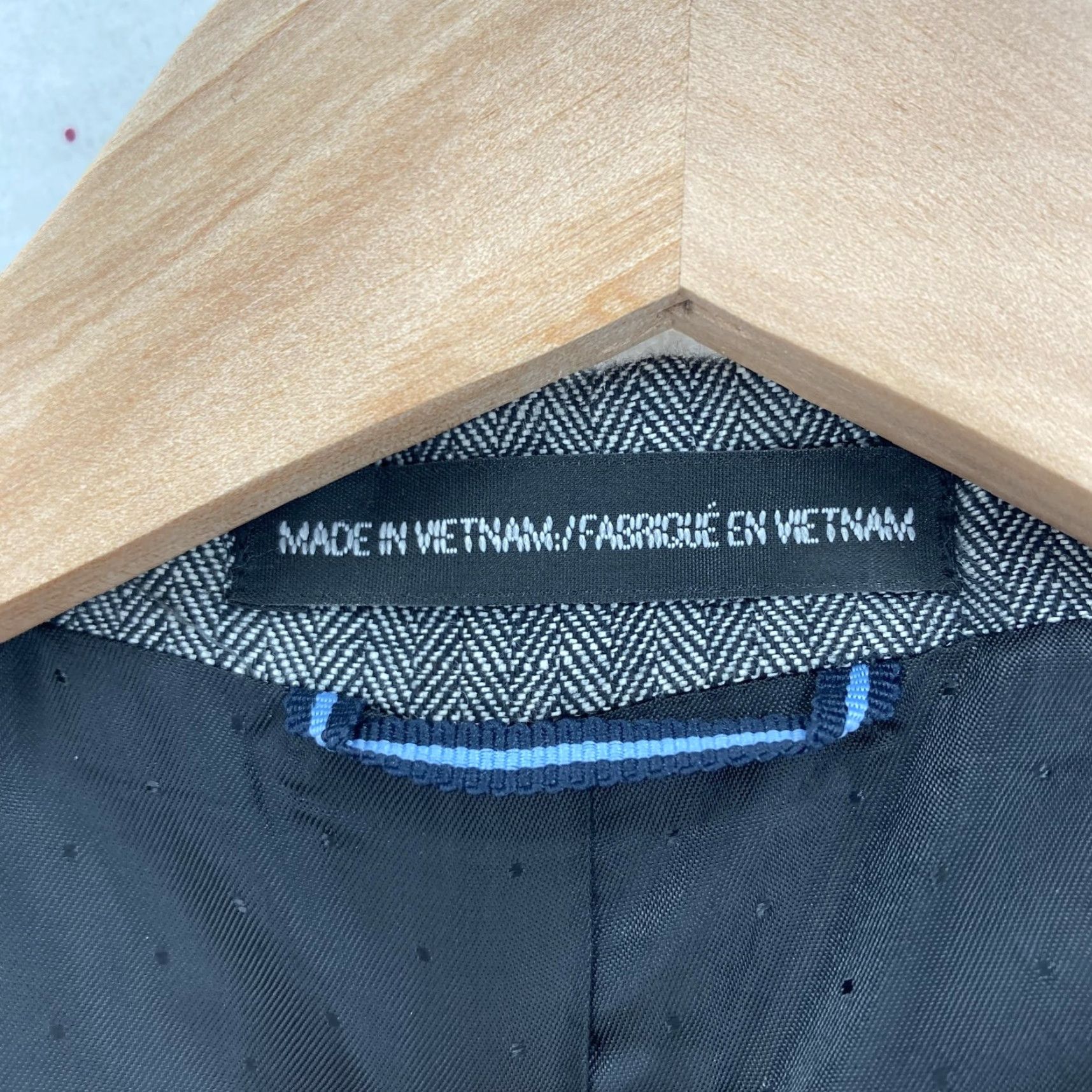 Tommy Hilfiger VINTAGE Tommy Hilfiger Blazer Mens 44L Black White Herringbone Linen 2 Button Lined Size 44R - 4 Thumbnail