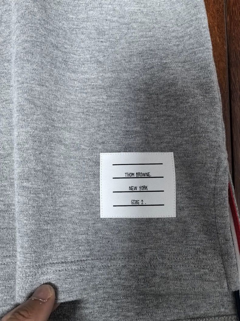 Thom Browne thom browneShort-sleeved 2503-Nextarrow Size US M / EU 48-50 / 2 - 2 Thumbnail
